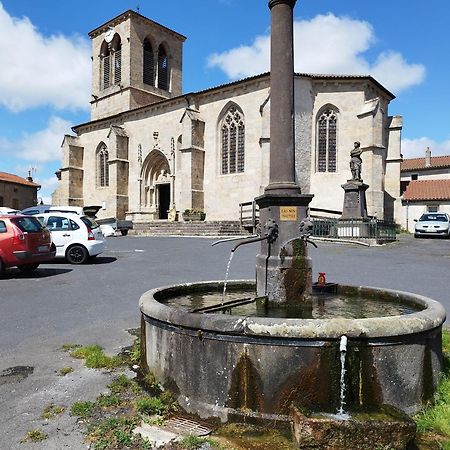 Jolie Maison De Bourg Tout Equipee 10Km D'Ambert Saint-Amant-Roche-Savine 객실 사진