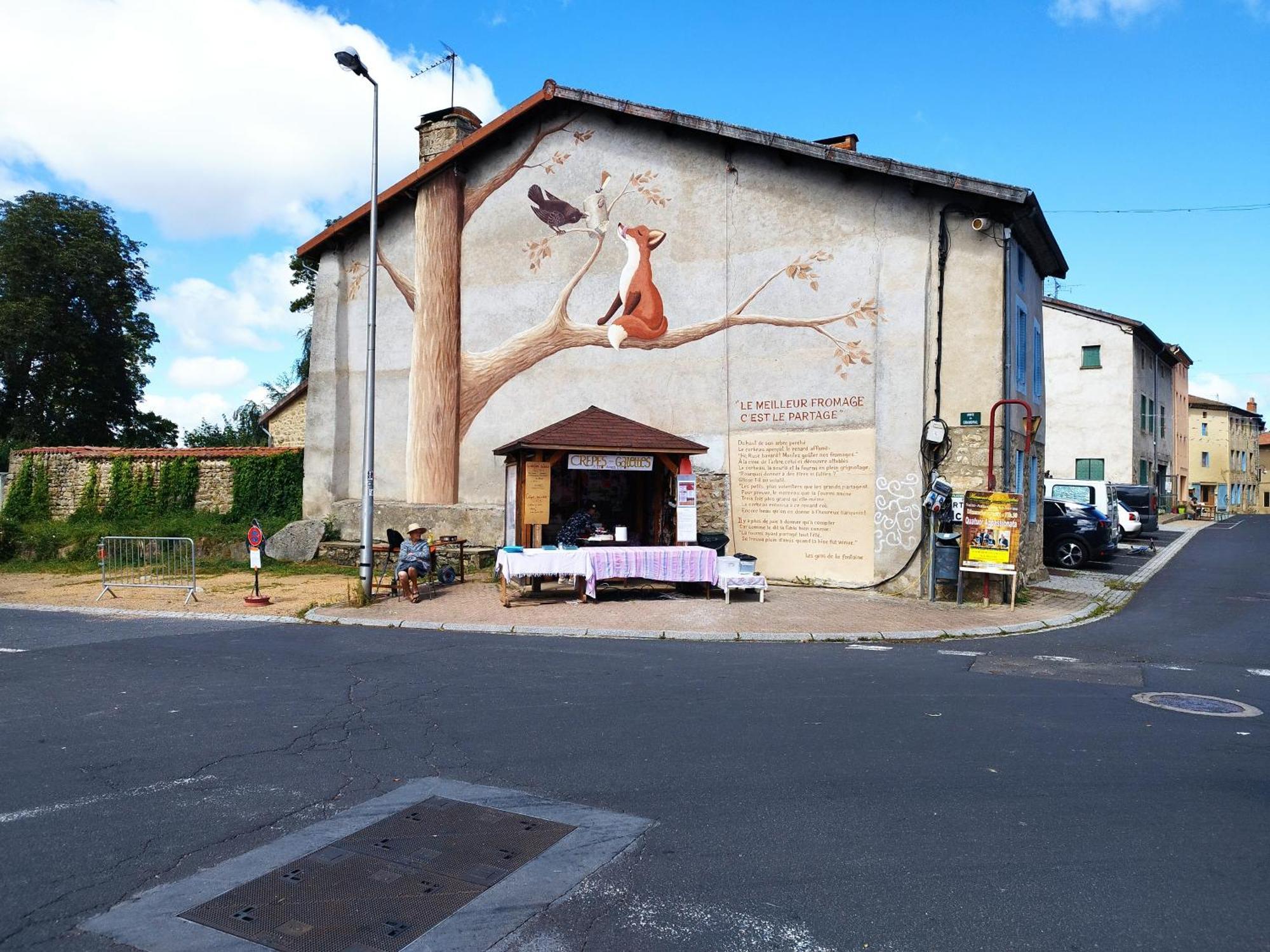 Jolie Maison De Bourg Tout Equipee 10Km D'Ambert Saint-Amant-Roche-Savine 객실 사진